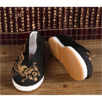  Mens embroidered dragon national style Satin Hanfu ancient costume Old Beijing cloth shoes Ancient Emperor shoes Performance shoes breathable Han boots