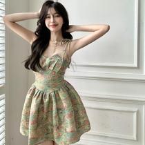 Retro gentle wind sweet floral sling dress womens summer dress 2021 New skirt waist puffy skirt skirt