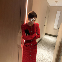 Small fragrant wind Christmas red flash Diamond petal buckle temperament long slim knitted dress female autumn and winter New
