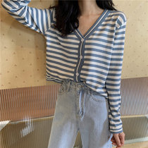 2021 early autumn new Korean version contrast color stripe temperament slim slim knitted cardigan long-sleeved top female ins tide