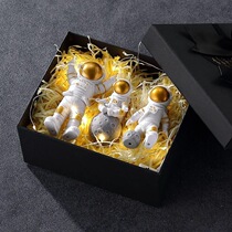 Creative Net red astronaut ornament car series office desktop decorations birthday boy