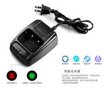 Original Yitong E500 600 700 walkie-talkie charger YITONG3 7v lithium battery universal seat charger