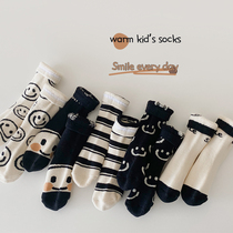 Childrens socks autumn and winter cotton smiley face hairy Circle Boys and Girls baby children Spring and Autumn thick stockings