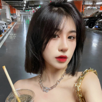 Wig short hair female summer simulation human hair in the middle without bangs Shoulder-length short straight hair natural realistic full head cover style
