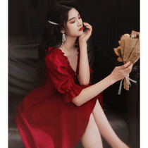 Toast dress bride 2021 new summer wine red thin section small man can usually wear back door wedding dress female