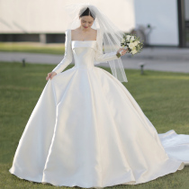 Retro satin main wedding dress 2021 New Winter bride long sleeve senior texture big tailing Court Style Female