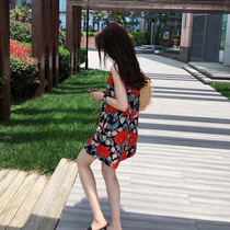 South Korea summer new Hepburn style retro temperament sleeveless sundress design sense niche foreign style floral dress