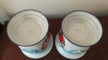 Chuangchen City 80s enamel bucket a pair of brand new unused Hangzhou Enamel Factory 81 years 2 years play props