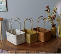 Field Garden Breeze Seagrass Handwoven Floral Basket Carry-on Chinese Flower Basket basket Miscellaneous Gift Containing handmade basket