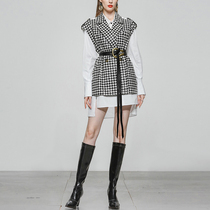 Carrying Kiss 2021 autumn and winter New Fashion casual white shirt dress thousand bird grid outer vest two-piece set