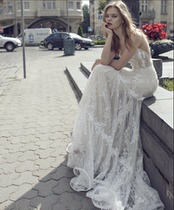 2021 new luxury V-neck simple tailing slim backless moron seaside travel photo outdoor lawn light wedding dress