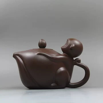 霊猴献寿桃壺 中国茶器  宜興 茶道具 紫砂壺 紫砂急須 朱泥　新品未使用 霊猴献寿桃壺 中国茶器 宜興 茶道具 紫砂壺 紫砂急須 朱泥 新品