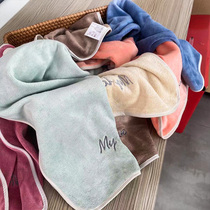Shopping mall tail goods self-retained summer household towel dry hair towel absorbent strong and durable 4 strips