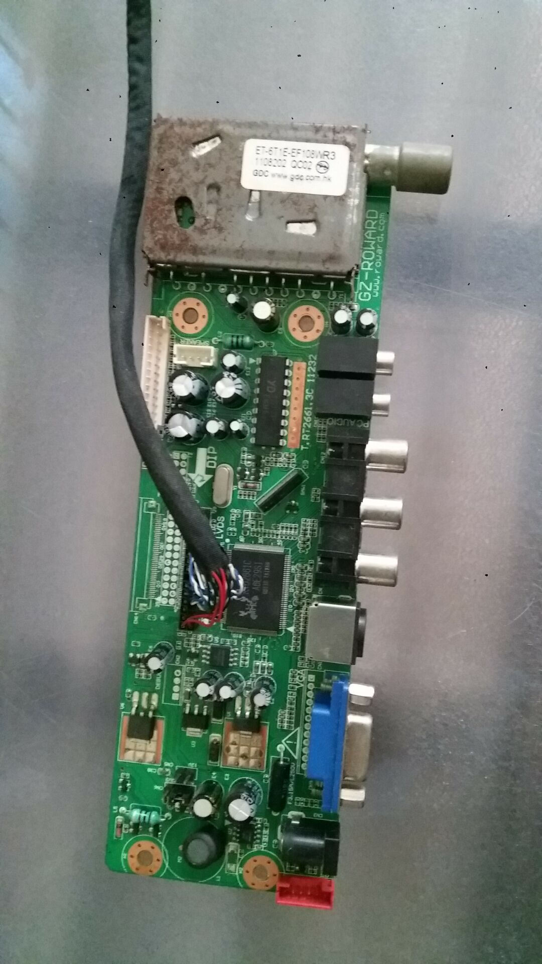 Original motherboard T.RT2661.3D with screen LTM240CT01-001