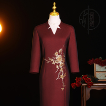 Sister He "Xingyi" 2021 Xi's mother-in-law wedding senior embroidered cheongsam mother wedding banquet toast dress