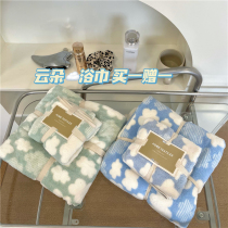 Korean ins Wind cream girl heart absorbent coral velvet soft cloud towel can be worn can wrap bath towel dormitory