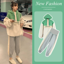Pregnant Woman Winter Clothing Blouse Net Red Suit Fashion outside wearing 2021 new weavewear plus suede thickened autumn and winter style jacket