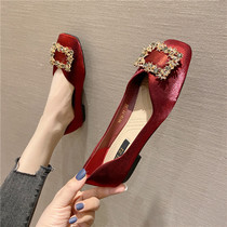 Europe and the United States 2021 Spring and Autumn New Fashion Rhinestone Metal Buckle Womens Shoes Flat Joker Single Shoes Womens Red Wedding Shoes