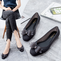 2021 new flat sandals womens soft plastic shallow mouth outer wear baotou rain shoes jelly waterproof shoes comfortable beach shoes