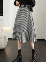 Popular plaid skirt ladies spring autumn winter 2022 new high waist pleated a-line small midi skirt