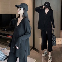 Pregnant womens autumn suit out fashion Korean knitted wide leg pants loose casual thin tide mother two-piece set