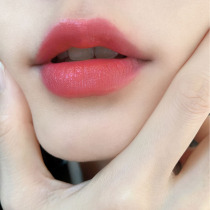 Do not stick to the cup Do not fade frosting Peach hummus lipstick raincoat Matte light brand do not fade niche brands