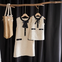 South Korea 2022 new childrens clothes with small fragrant wind and kiss in the spring and autumn ocean girls mother womens clothing vest with dress and spring clothing