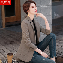 Casual plaid blazer womens long sleeve 2021 Spring and Autumn New early spring Korean version of small suit slim wool jacket