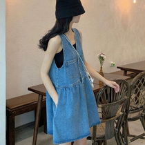 Small denim bib shorts womens 2021 new summer thin section net red high waist loose pants tide ins