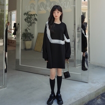 Black long sleeve dress womens early spring and autumn season 2022 new loose casual wood ear chic unique skirt