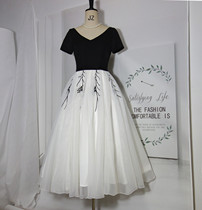 Rear window tail section black elegant 50s vintage large swing dress V-neck thin vintage small black skirt
