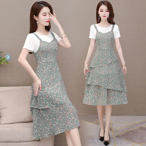 Belly cover dress summer 2021 new womens western-style mother age-reducing skirt medium-long fake two-piece floral skirt