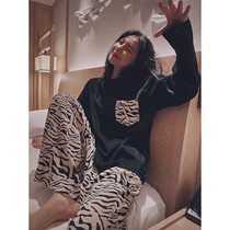 Pajamas womens autumn simple pajamas set womens autumn and winter home clothes women can go out casual zebra pattern two-piece set