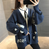 Pregnant woman coat spring and autumn belly autumn womens sweater cardigan sweater V collar autumn suit fashion model 2021 New