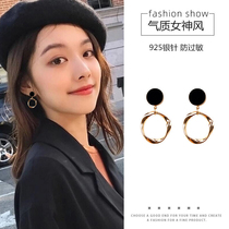 Earrings 2021 new fashion summer Korean temperament 925 sterling silver ear stud ear clip high sense light luxury earrings for women