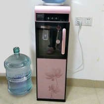 New hot and cold vertical water dispenser Home office energy-saving double-door special tempered glass refrigeration warm and hot water machine