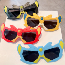 Childrens tennis red 2023 new cartoon sunglasses male and female child foreign air tide ink mirror deformed diamond sunscreen sunscreen