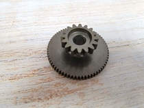 Applicable motorcycle accessories Diamond leopard HJ125K--A-2A-3-3A starter motor tooth double-deck gear
