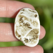 L=32mm Natural Xinjiang Lop Nur surface albumin stone Rough bare stone pendant Sun rust 83#