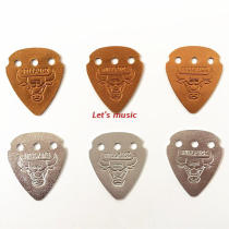 Bulls aluminum alloy electric guitar paddles electric guitar electric bass pick 0 88mm paddles necklace