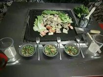 Tengchong volcanic stone barbecue pan volcanic stone roast outdoor barbecue volcanic stone baking tray slate