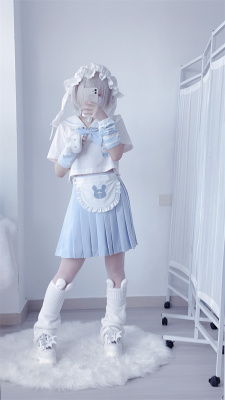 taobao agent [To Alice] Bear original water -colored angel rabbit uniform skirt