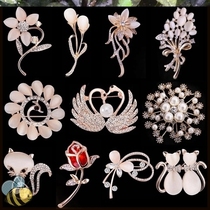 2021 new small collar brooch high-end accessories womens pin corsage jewelry bag clothing accessories