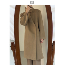 COLN belonged to falls mostly in the winter with relatively fashionable or against the cold can 1 for 2 to woolen coat give you the answer