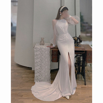 Light wedding dress 2021 New temperament summer French fishtail satin simple go out welcome yarn white evening dress tailing