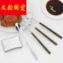 Eight pieces of crab Palace hairy crab with crab eating artifact set Shaking sound clamp eating crab demolition knock tool