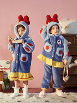 Snow White autumn and winter childrens flannel pajamas Baby girls Girls home clothes thickened winter coral velvet