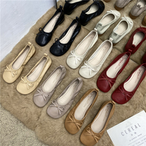 Sweet and butterfly knot ballet shoes 2022 spring new low heel soft leather Grandmother shoe round head coarse heel single shoe woman