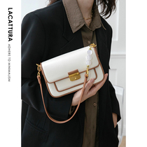 Small bag women 2021 New Tide autumn and winter all over the small foreign air air high quality texture shoulder shoulder crossbody underarm bag female summer
