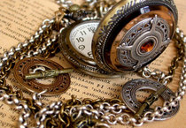 Aluminum㊣ Hand-made Gothic Steampunk Ancient Egypt Mysterious Flash Gem Pocket Watch